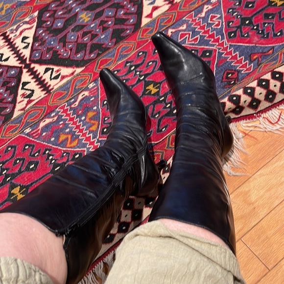 BLAY soft and supple leather boots. Made in Spain 2 1/2 inch heel EUC - Picture 6 of 14